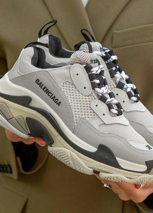 Кросівки balenciaga triple s cream beige