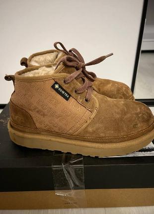 Чоботи ugg 37розмір. зимові