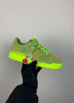 Женские кроссовки adidas forum low the grinch green hp6772#адидас