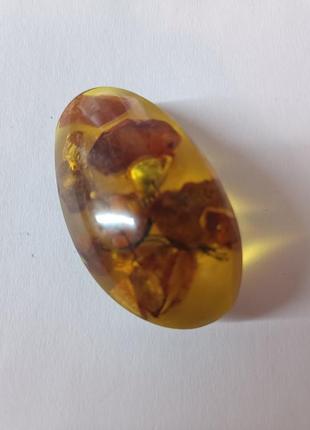 Брошь ссср янтарь.