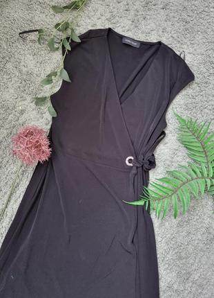 Маленькое черное платье бренда ivanka trump1 фото