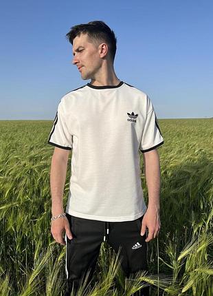 Футболка чоловіча adidas/адідас біла оверсайз р.s-3xl