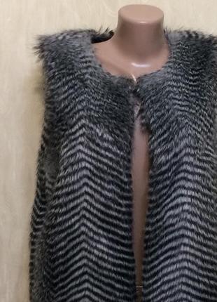 Модный жилет из искусственного меха atmosphere", р.125 фото