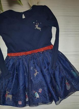 Новорічна сукня плаття з вишивкою tu