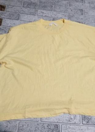 Фирменая футболка