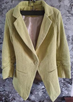 Пиджак (жакет, накидка), размер м