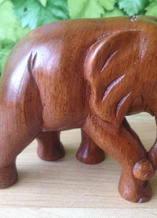 Статуэтка слон деревянный лаковый (индия)4 фото