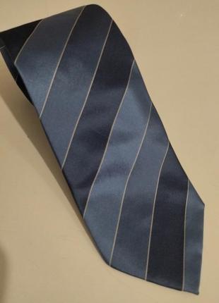 Шовкова краватка, бренду hugo boss у смужку, блакитно синього кольору8 фото