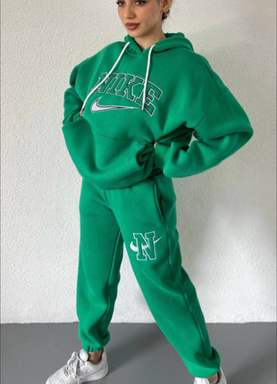 Шикарный турецкий спортивный костюм на флисе nike оптом и в розничье