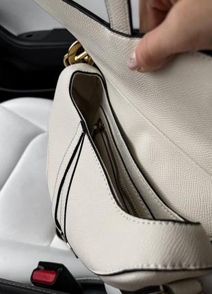 Белая кожаная сумка в стиле диор седло dior saddle7 фото