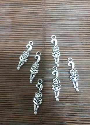 Подвеска лисичка