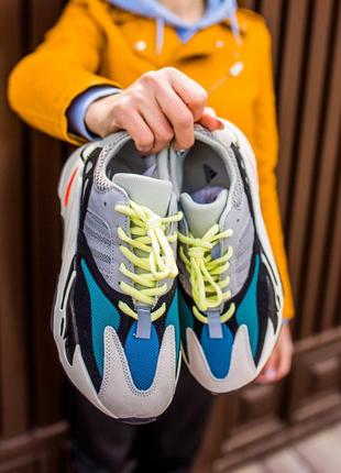 Adidas yeezy 700 solid кроссовки адидас изи буст 700 мужские,кросівки адідас ізі 70010 фото