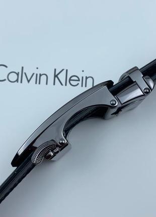 Чоловічий ремінь з пряжками автомат calvin klein у подарунковому наборі4 фото