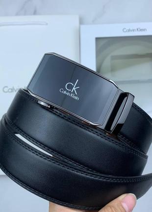 Чоловічий ремінь з пряжками автомат calvin klein у подарунковому наборі6 фото