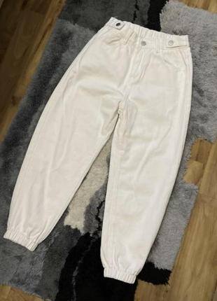 Белые джинсы h&amp;m2 фото