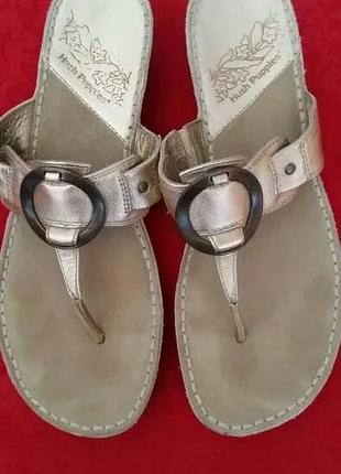 Фірмові босоніжки, шльопанці hush puppies 40-41р натуральна шкіра