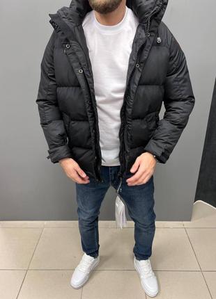 Куртка зимова в стилі canada goose