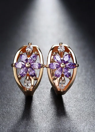 Позолочені сережки з фіолетовими фіанітами код 14422 фото