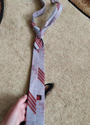 5 штук краваток7 фото