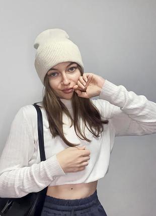 Базова подвійна однотонна шапка в рубчик з підворотом без декору, жіноча подвійна шапочка з відворотом