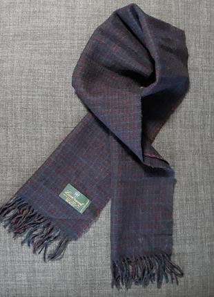 Lambswool.  шарф