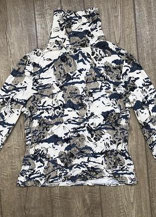 Гольф з цікавим принтом на s, m