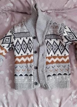 Кофтину на хлопчика