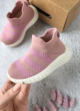 Кроссовки текстильные носок на девочку