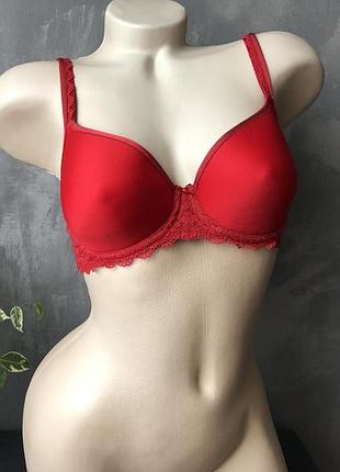 Бюстгальтер с тонким паралленом