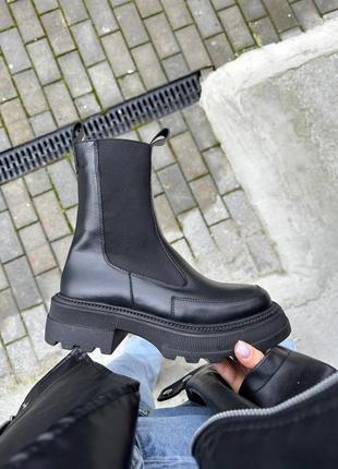 Челсі натуральна шкіра зимові демісезонні черевики