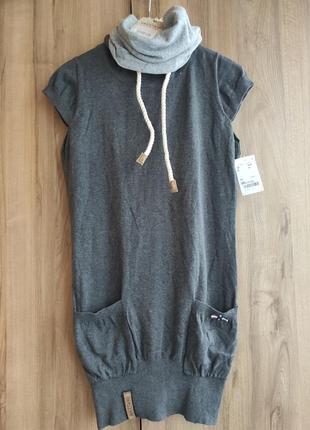 Нова безрукавка кофта жилетка naketano