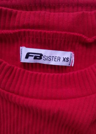 Червоний топ в рубчик fb sister