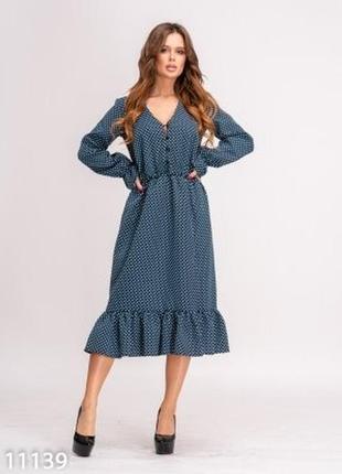 Модне плаття в горошок декороване воланами в кольорах