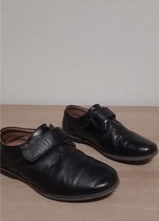 Кожаные туфли на мальчика