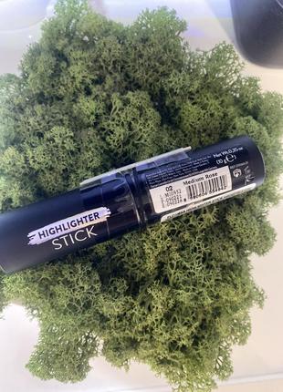 Косметика flormar тушь для ресниц, хайлайтер новые