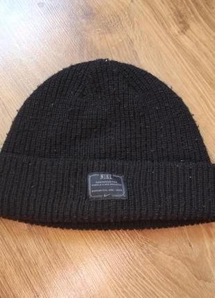 Nike шапка вінтажна біні