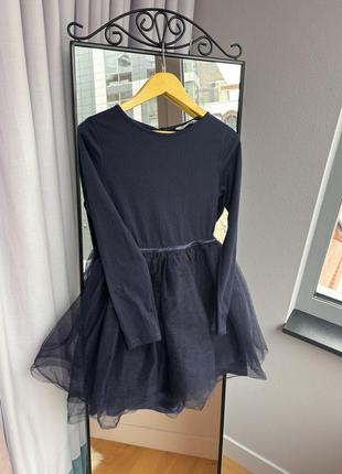 Сукня з фатиновою спідничкою