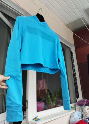 Укороченное худи gymshark