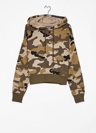Скидка на новый балахон bershka