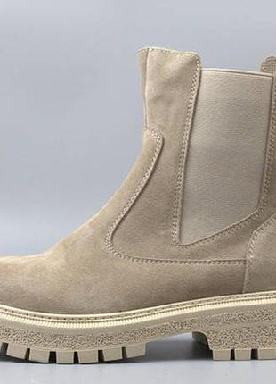 Бежевые челси замшевые зимняя женская обувь на меху cosmo shoes new chelsea latte5 фото