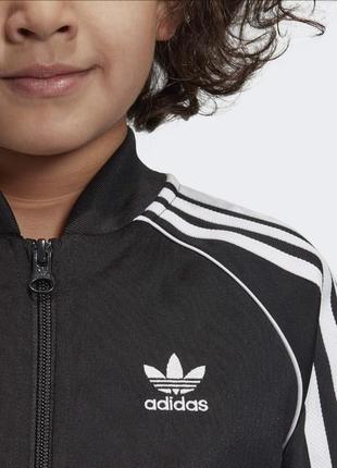Кофта спортивная унисекс ✨ adidas ✨ рукав реглан с вышитым лого логотипом на груди с лапмасами на рукавах4 фото