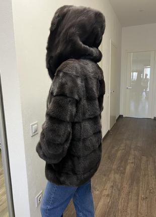 Нереальна норкова шуба з сивиною