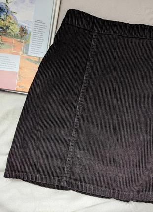 Вельветовая черная юбка на пуговицах бренда denim co4 фото