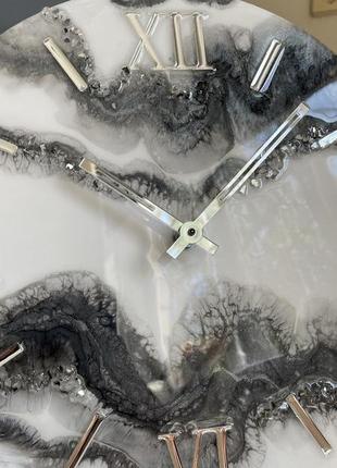 Сірий годинник. настінний годинник. годинник з епоксидної смоли ручної роботи.