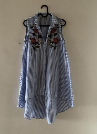 Довга об’ємна асиметрична бавовняна сорочка з вишивкою в смужку stradivarius