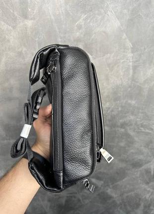 Мужская кожаная бананка prada