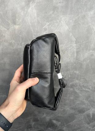 Мужская кожаная бананка prada