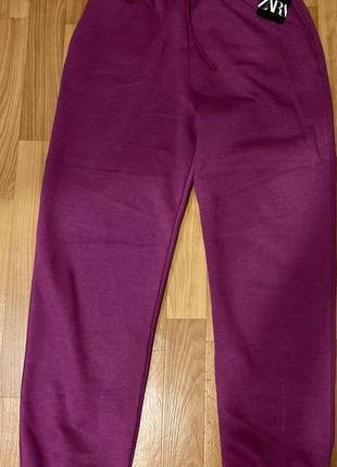 Zara штанишки, темно фиолетового цвета