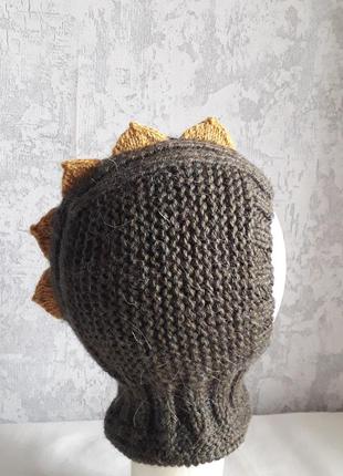 Шапка 4