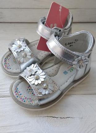 Открытые кожаные босоножки твердый задник супинатор р.21, 22, 23, 26